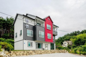 Gangneung Luluberry Pension